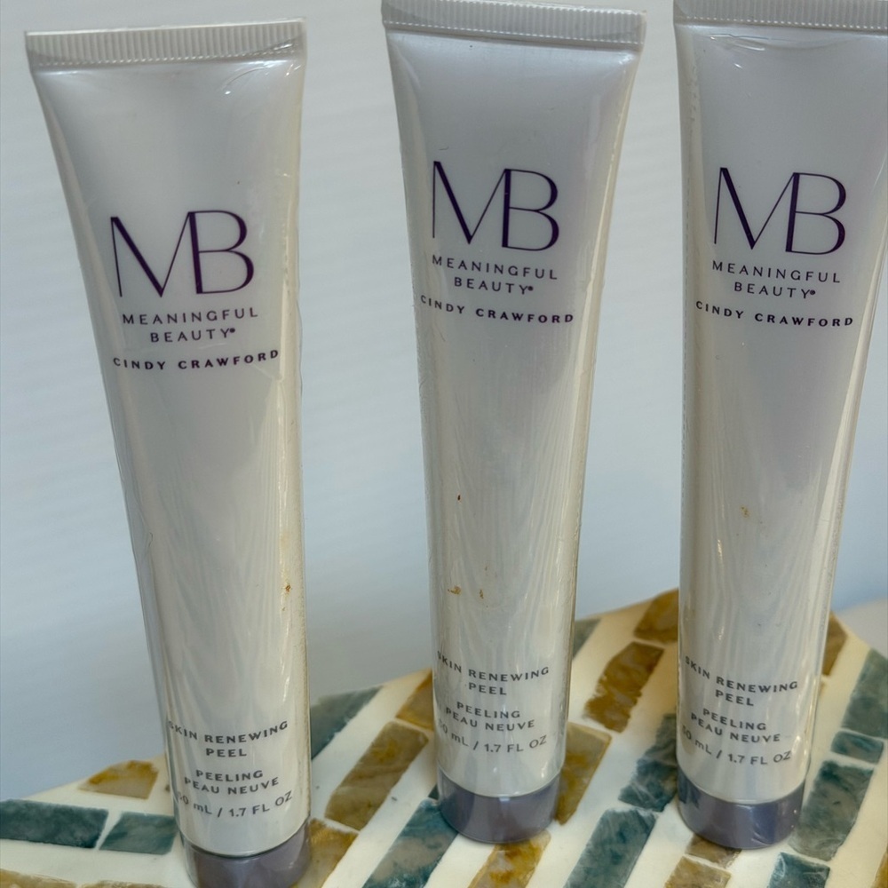 New Full Size Sealed Meaningful Beauty Skin Renewing Peel priced separately